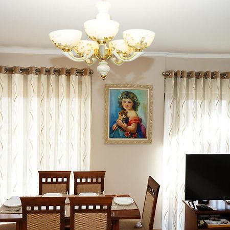New Bazaar Bliss Appartement Tirana Buitenkant foto